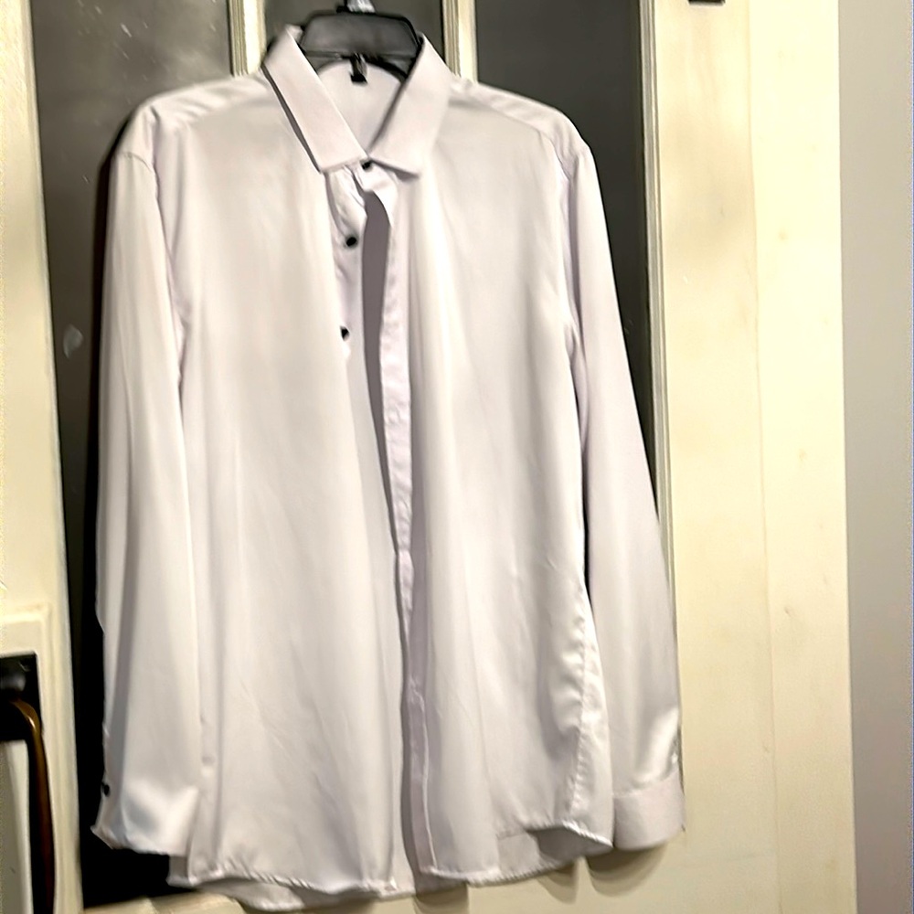 Men’s button up